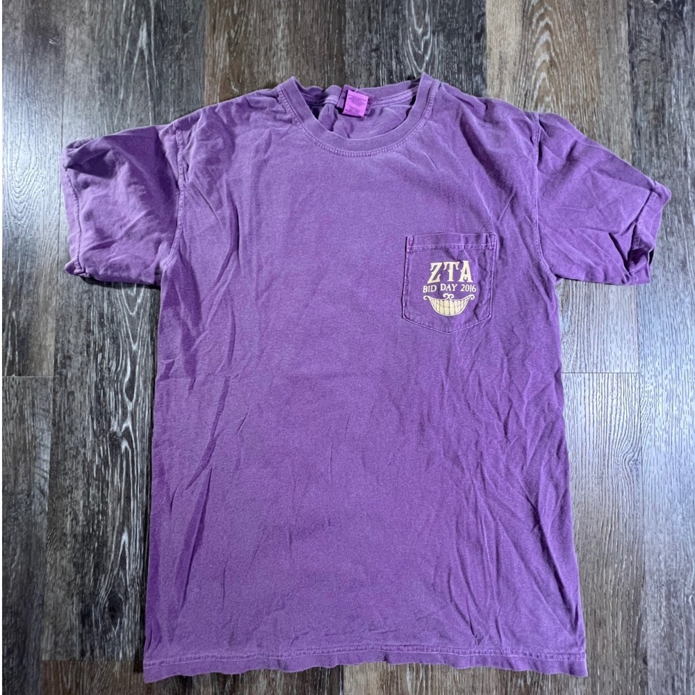 Comfort Colors Shirt Womens Small Purple ZTA Bid Day 2016 Wonderland Pocket Tee